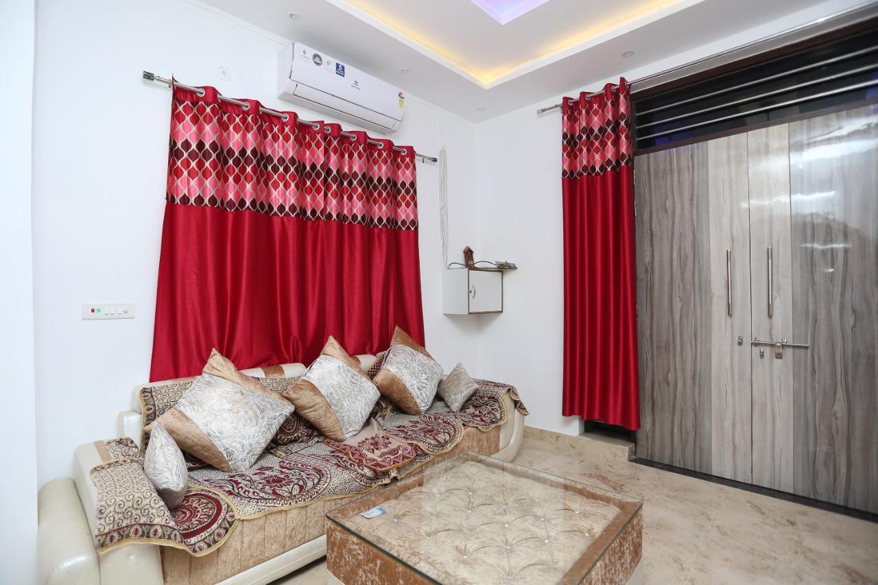 Hotel Rest Palace آغْرا المظهر الخارجي الصورة